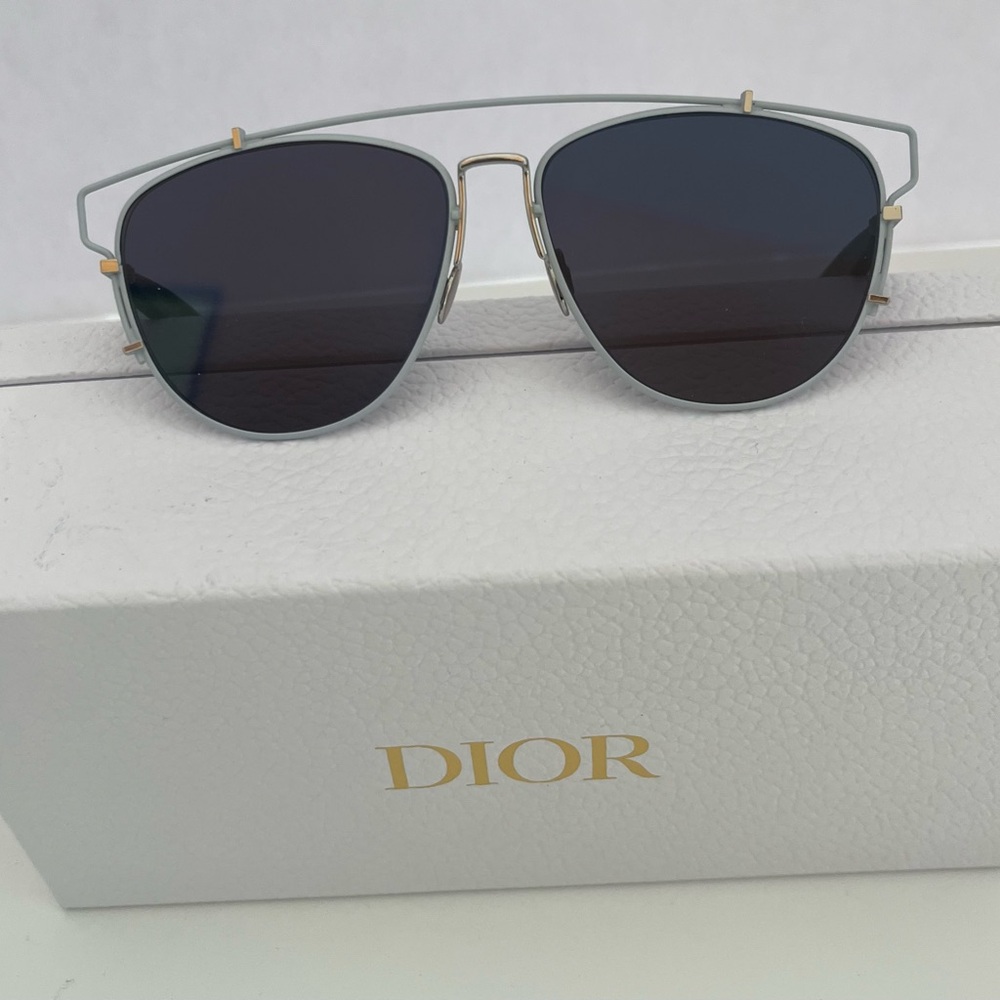 Dior Technolgie White and Shiny Silver Aviator Sunglasses with Blue lenses